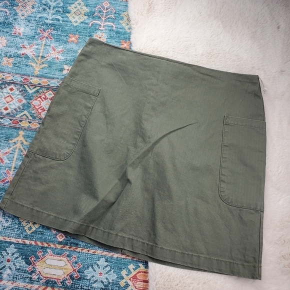 A New Day Green Skirt 12 - Picture 3 of 6